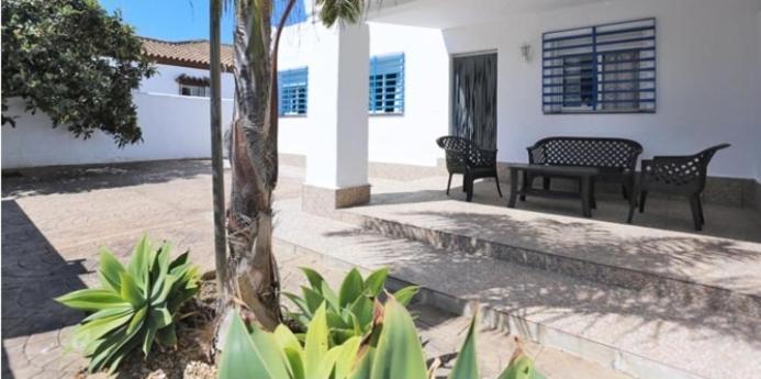 Casa Enrique Vila Cádis Exterior foto