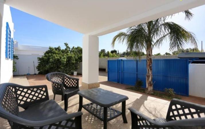 Casa Enrique Vila Cádis Exterior foto